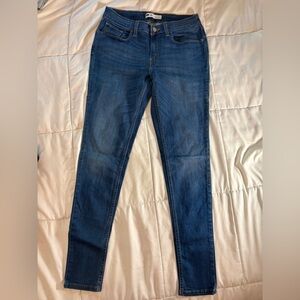 Levi's Deep Blue Skinny Jeans